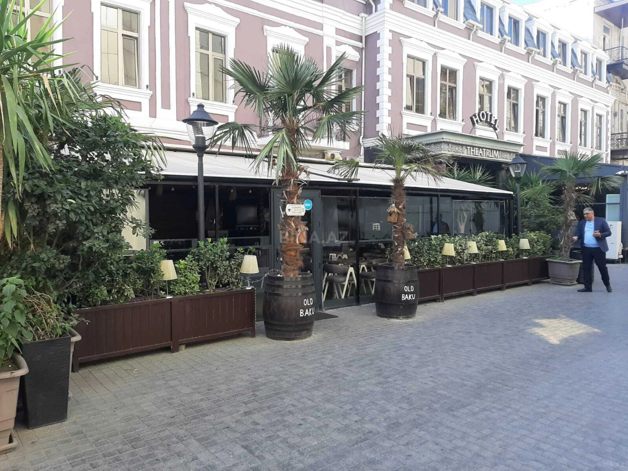 Kirayə verilir obyekt 133 m²