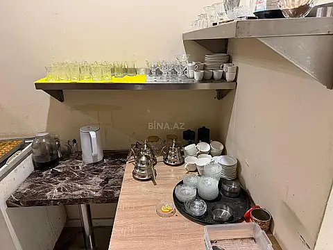 Kirayə verilir obyekt 133 m²