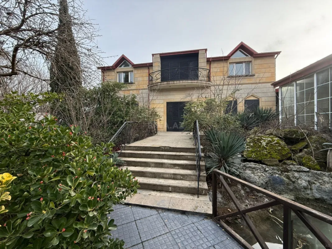 Satılır torpaq sahəsi 12 m²