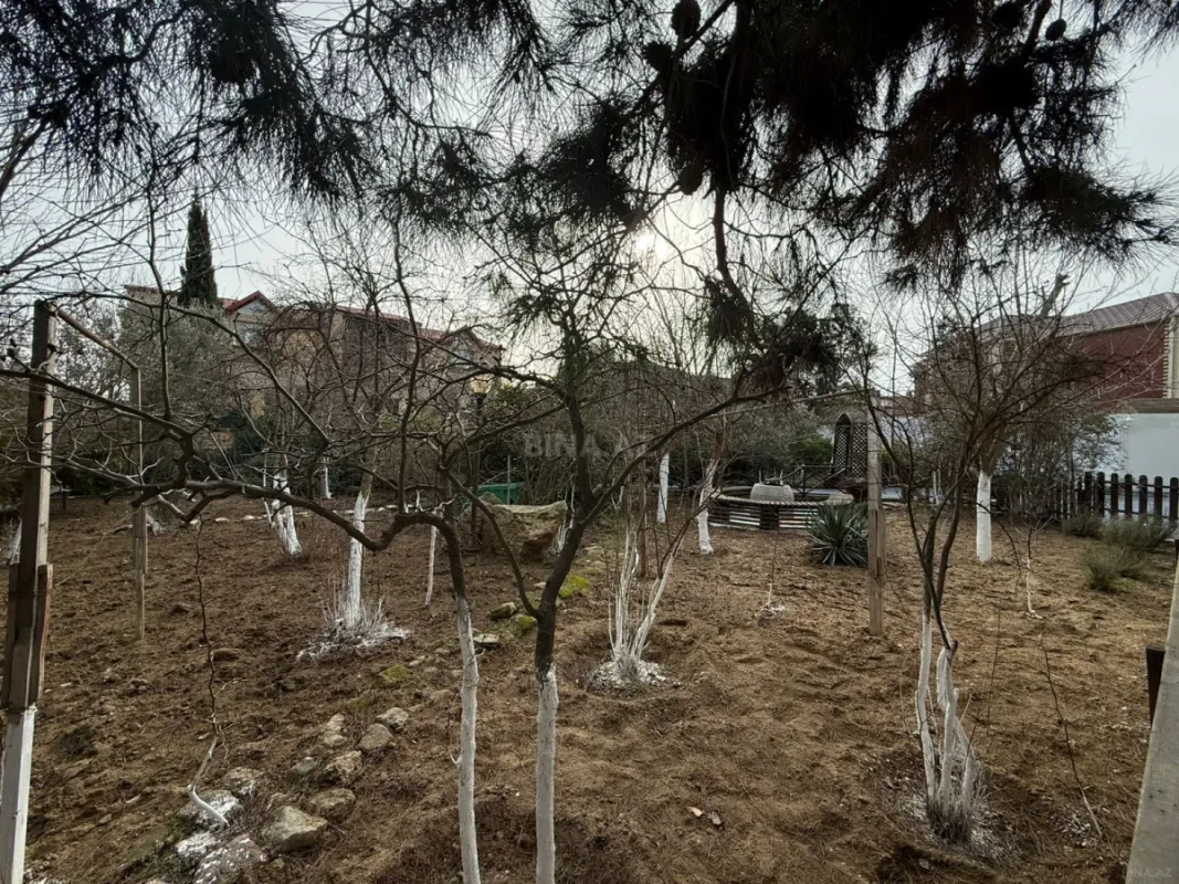 Satılır torpaq sahəsi 12 m²