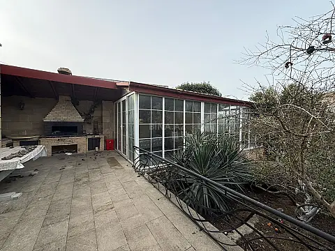 Satılır torpaq sahəsi 12 m²