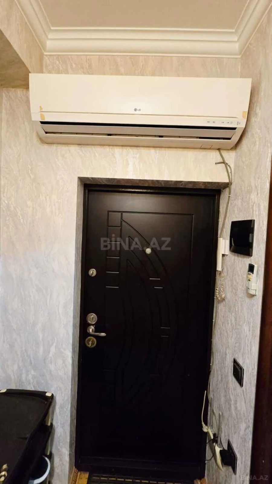 Satılır 2 otaqlı mənzil 55 m²