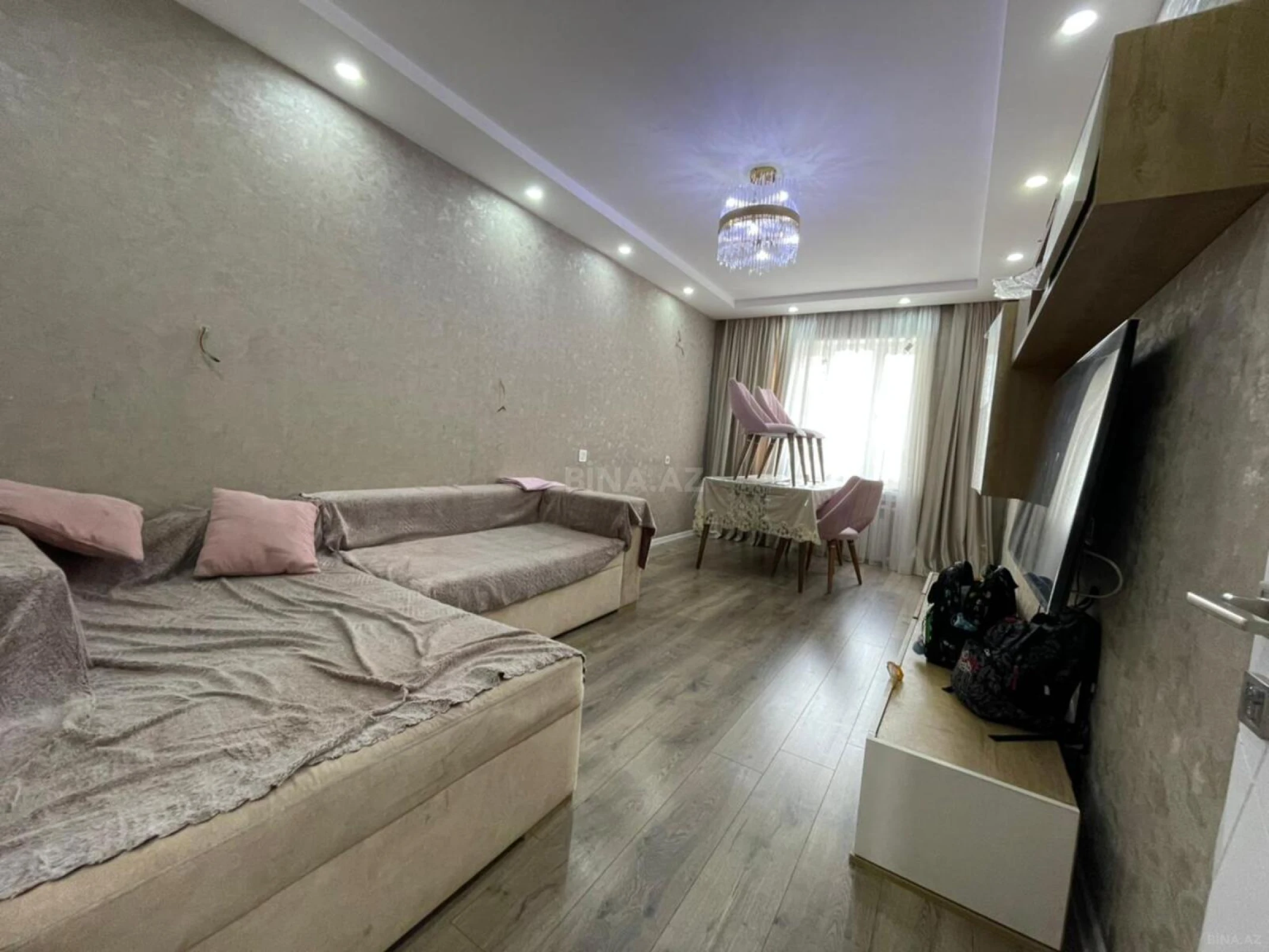Satılır 3 otaqlı mənzil 65 m²