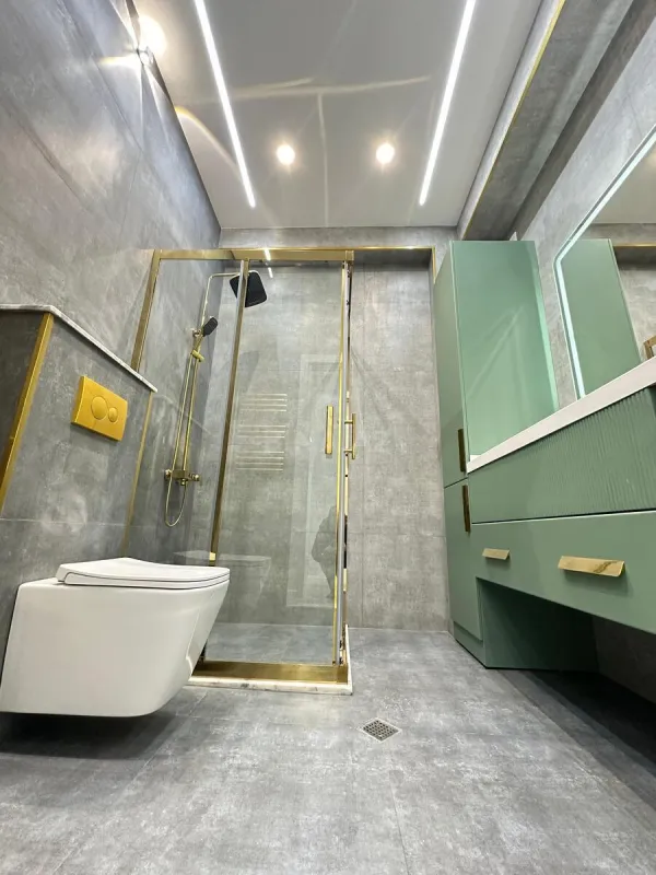 Satılır 4 otaqlı mənzil 172 m²