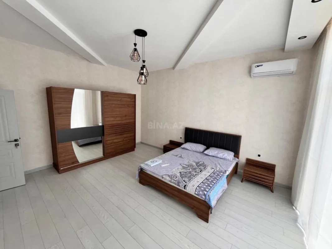 Kirayə verilir 5 otaqlı həyət evi 400 m²