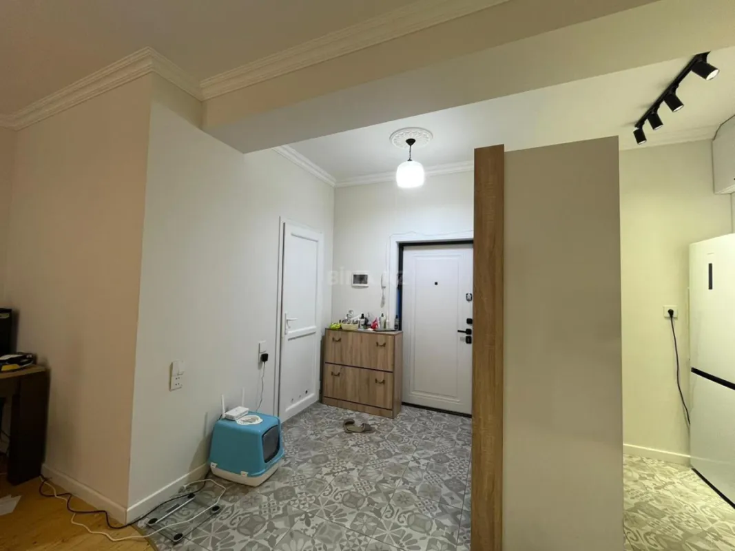 Satılır 2 otaqlı mənzil 55 m²