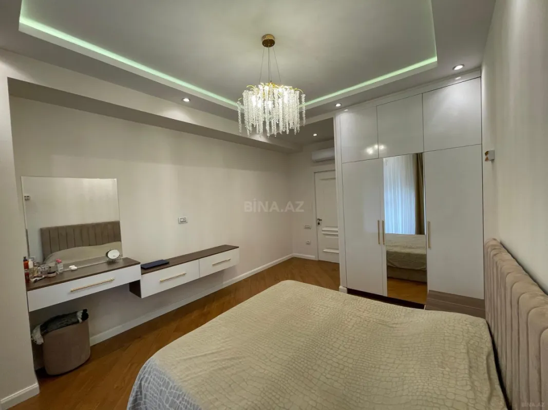 Kirayə verilir 3 otaqlı mənzil 120 m²