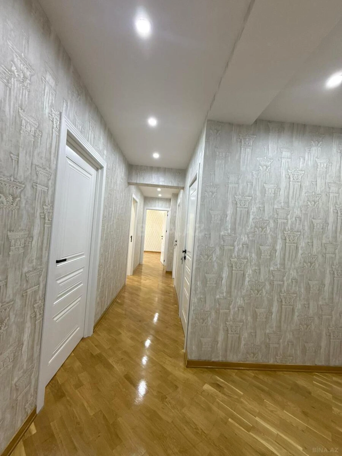Satılır 3 otaqlı mənzil 86 m²
