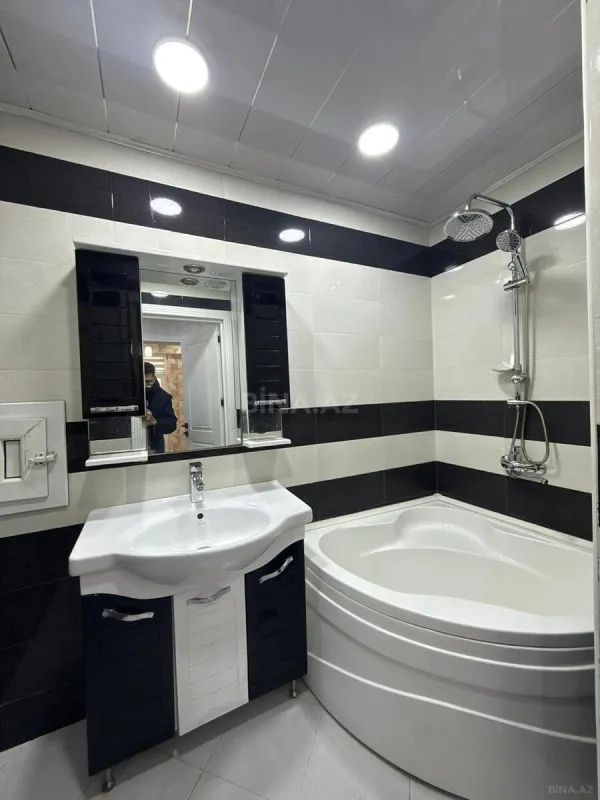 Satılır 3 otaqlı mənzil 86 m²