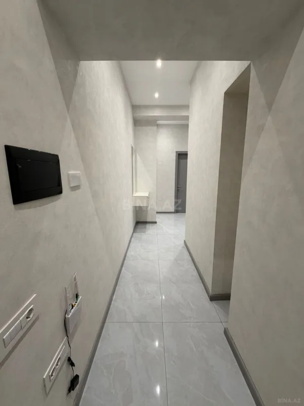 Satılır 2 otaqlı mənzil 91 m²