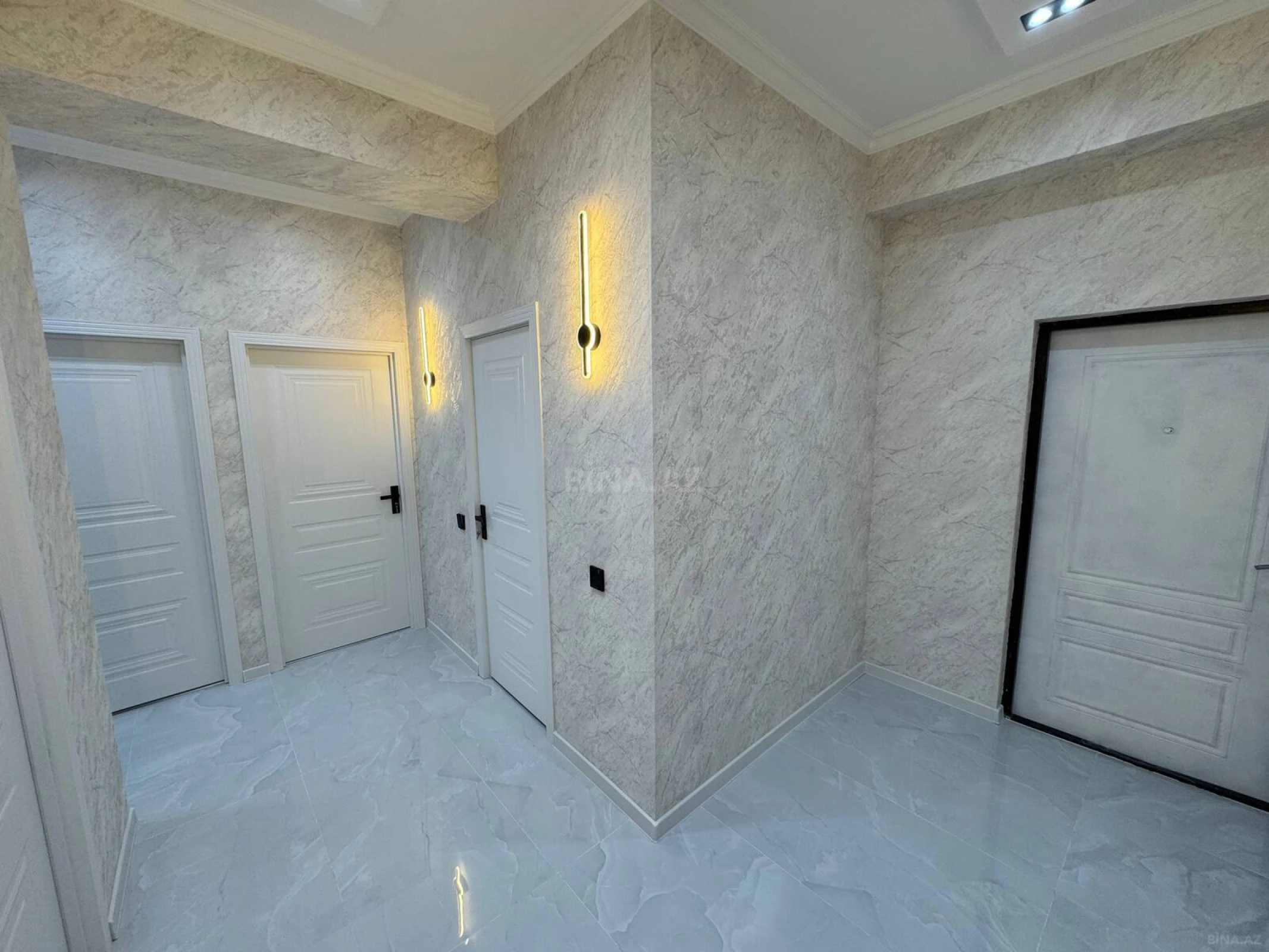 Satılır 3 otaqlı mənzil 90 m²