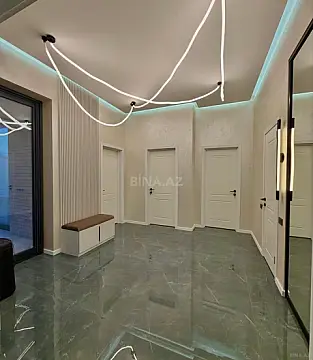 Satılır 4 otaqlı həyət evi 180 m²