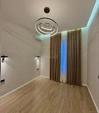Satılır 4 otaqlı həyət evi 180 m²