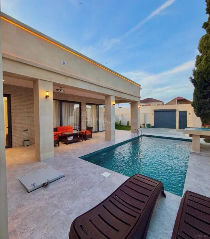 Satılır 4 otaqlı həyət evi 180 m²