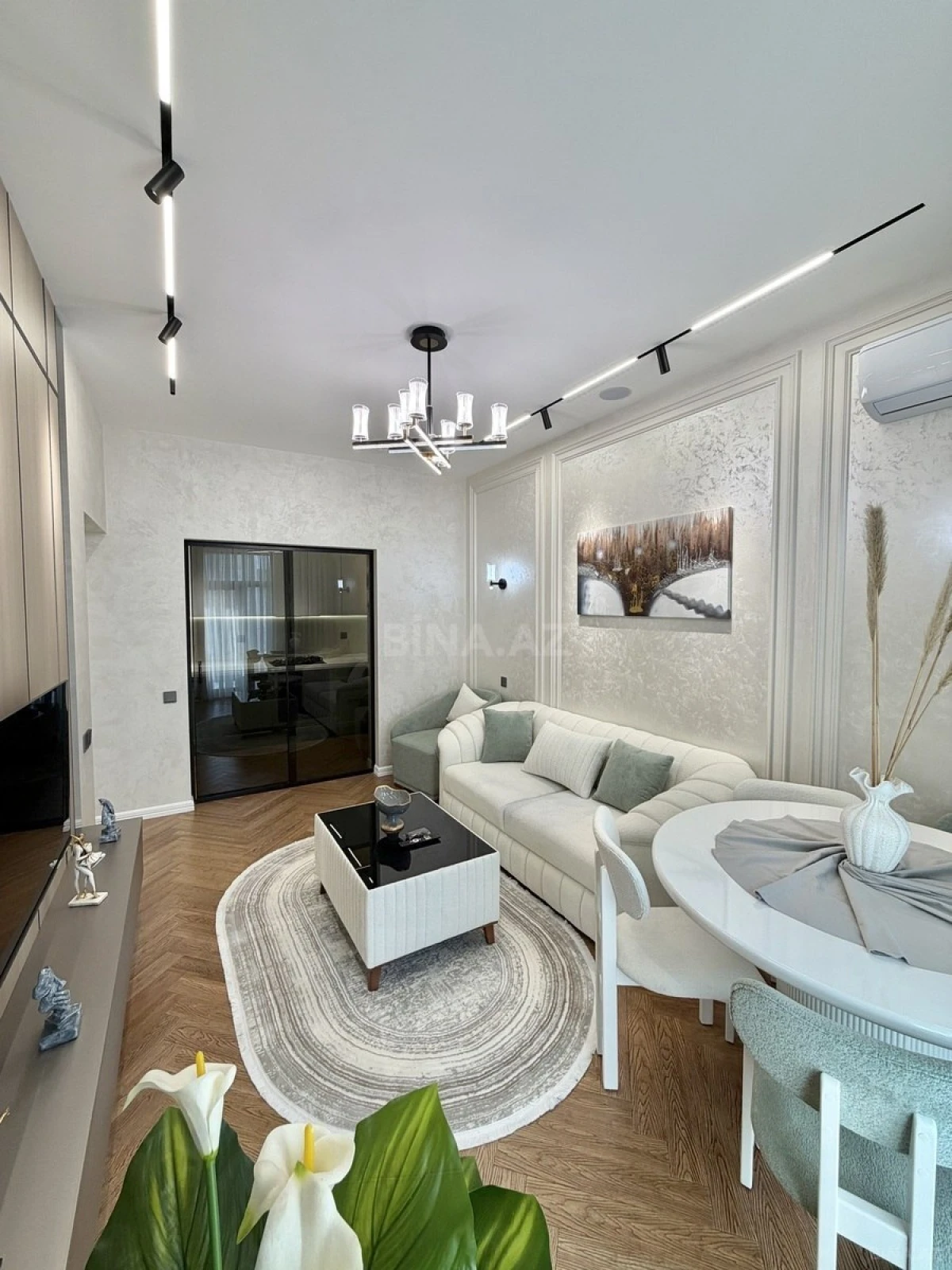 Satılır 2 otaqlı mənzil 65 m²