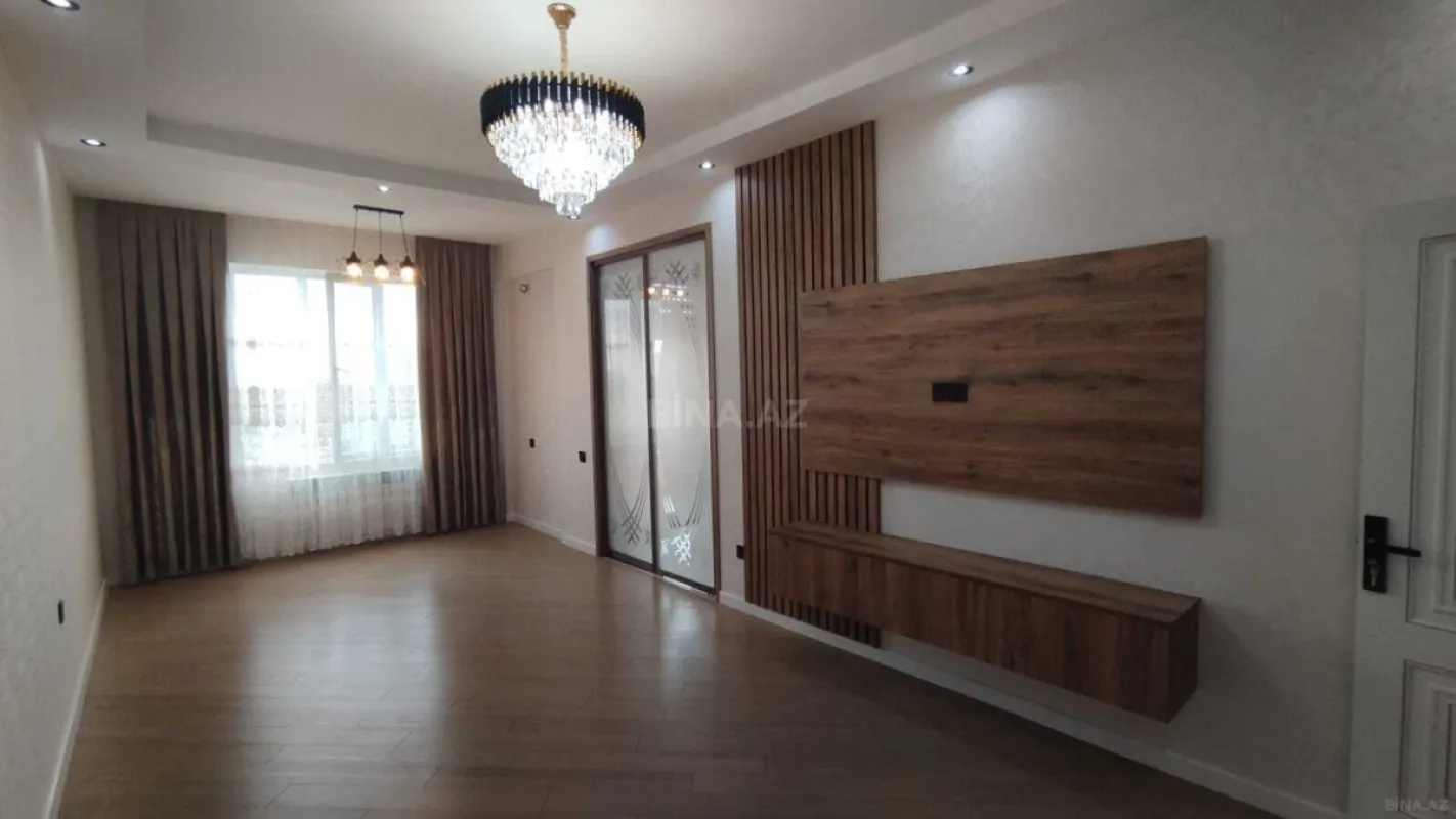 Satılır 3 otaqlı mənzil 94 m²