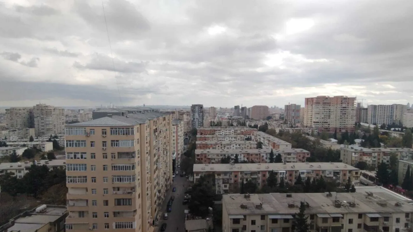 Satılır 3 otaqlı mənzil 94 m²