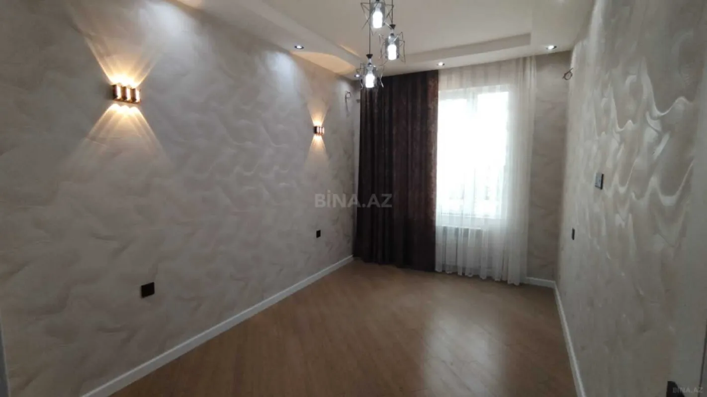 Satılır 3 otaqlı mənzil 94 m²