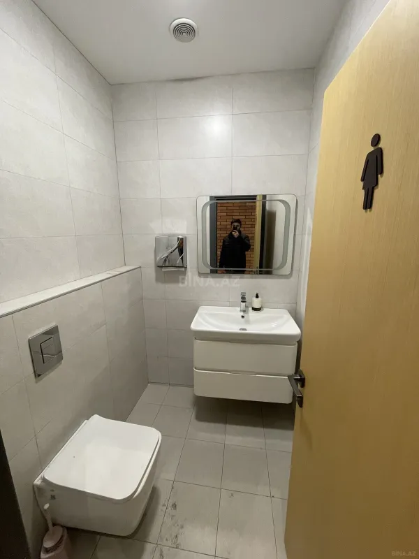 Kirayə verilir 10 otaqlı ofis 380 m²