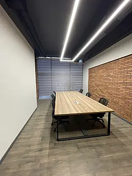 Kirayə verilir 10 otaqlı ofis 380 m²