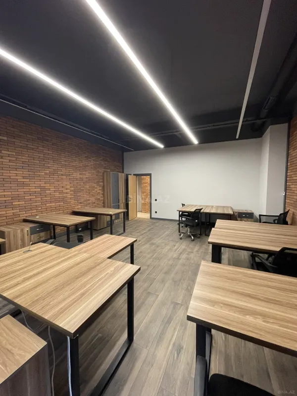 Kirayə verilir 10 otaqlı ofis 380 m²
