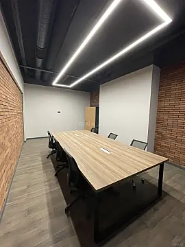 Kirayə verilir 10 otaqlı ofis 380 m²