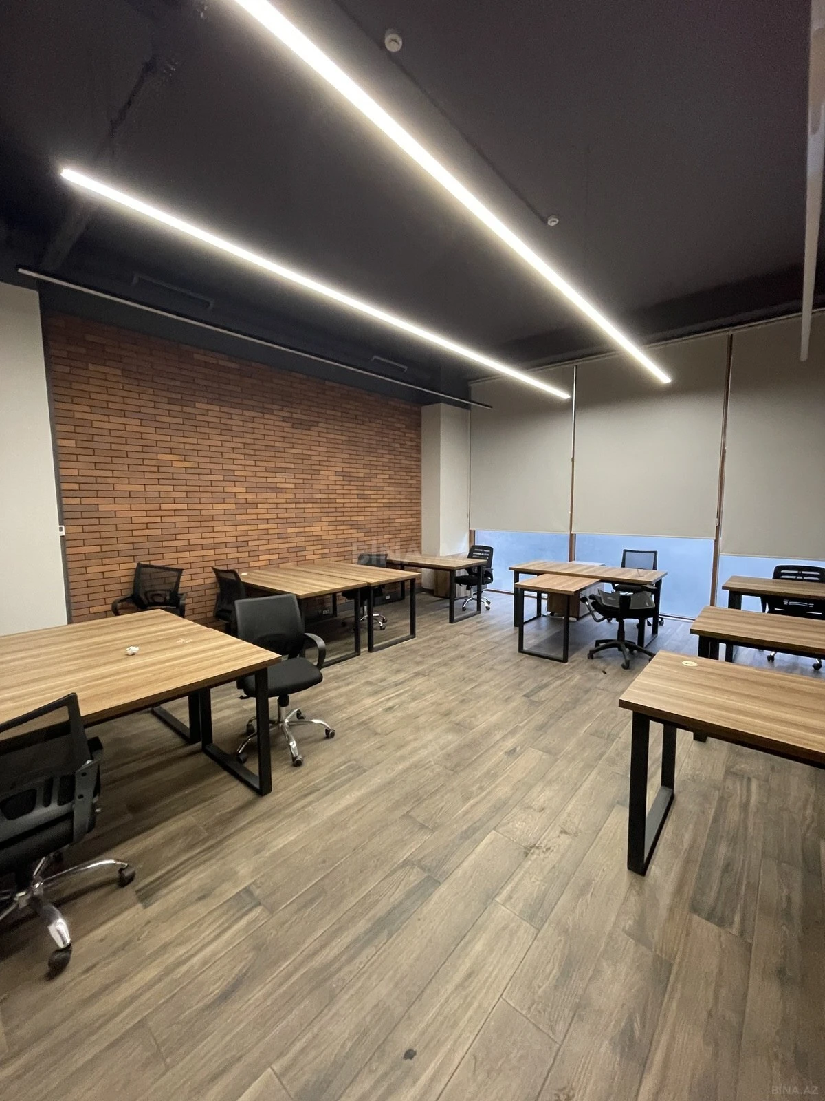 Kirayə verilir 10 otaqlı ofis 380 m²