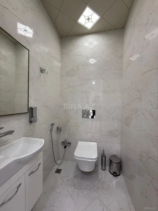 Satılır 3 otaqlı mənzil 94 m²