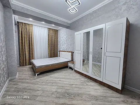 Kirayə verilir 2 otaqlı mənzil 90 m²