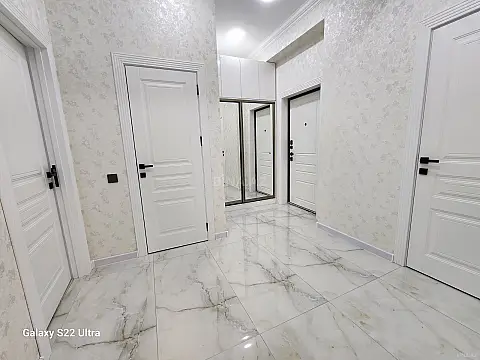 Kirayə verilir 2 otaqlı mənzil 90 m²