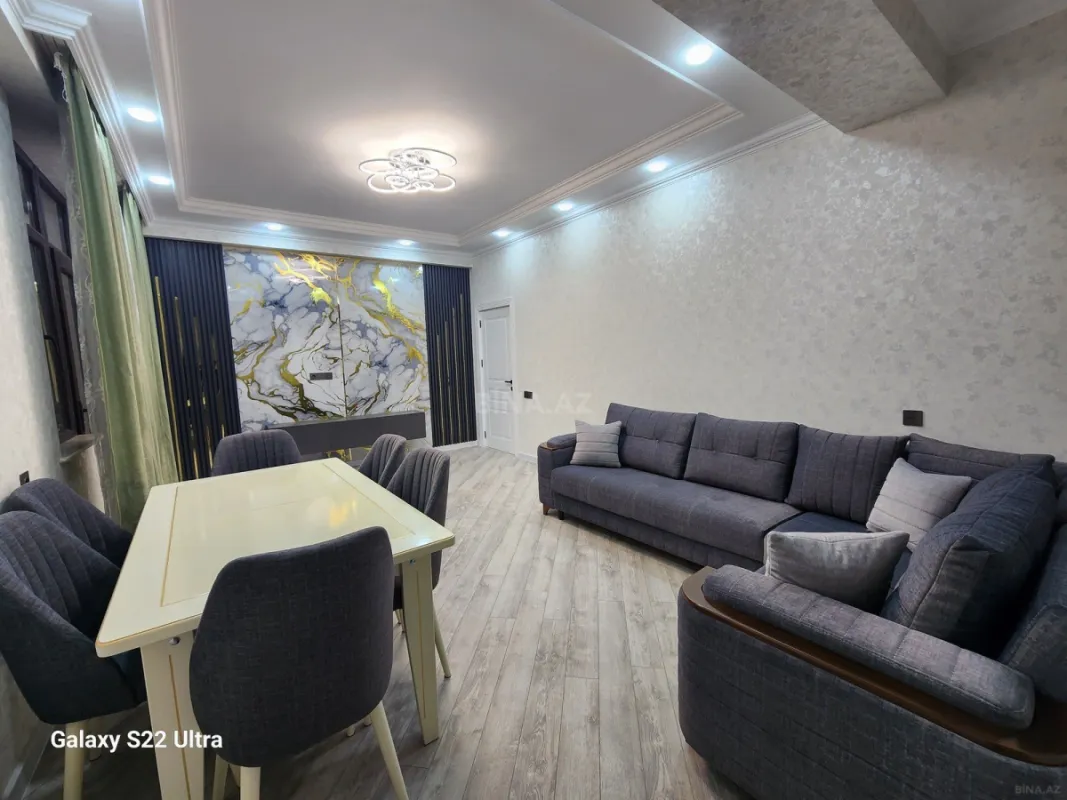 Kirayə verilir 2 otaqlı mənzil 90 m²