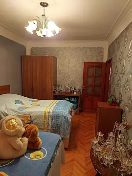 Satılır 4 otaqlı mənzil 75 m²
