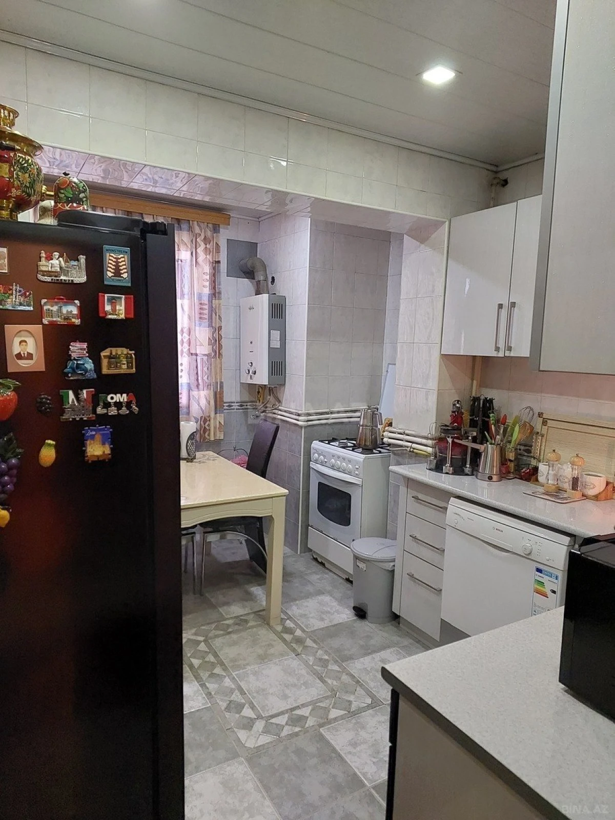Satılır 4 otaqlı mənzil 75 m²