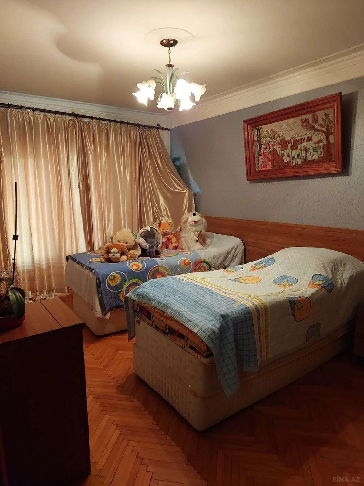 Satılır 4 otaqlı mənzil 75 m²