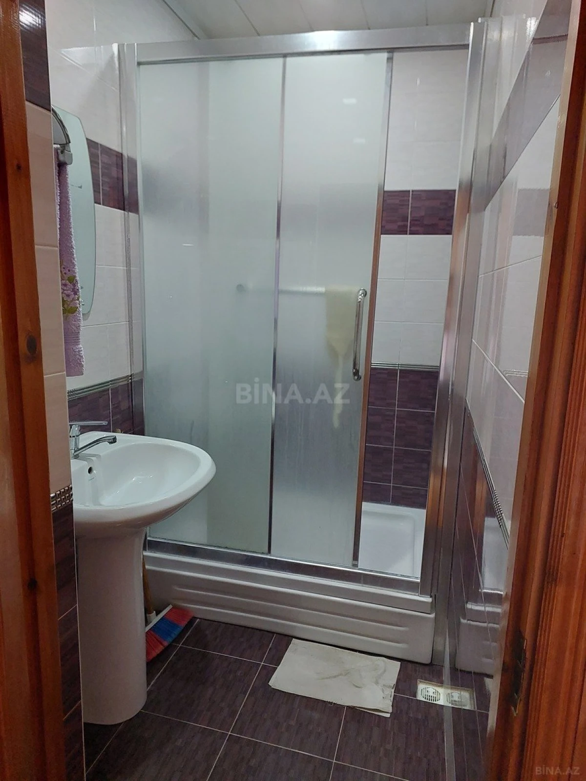 Satılır 4 otaqlı mənzil 75 m²