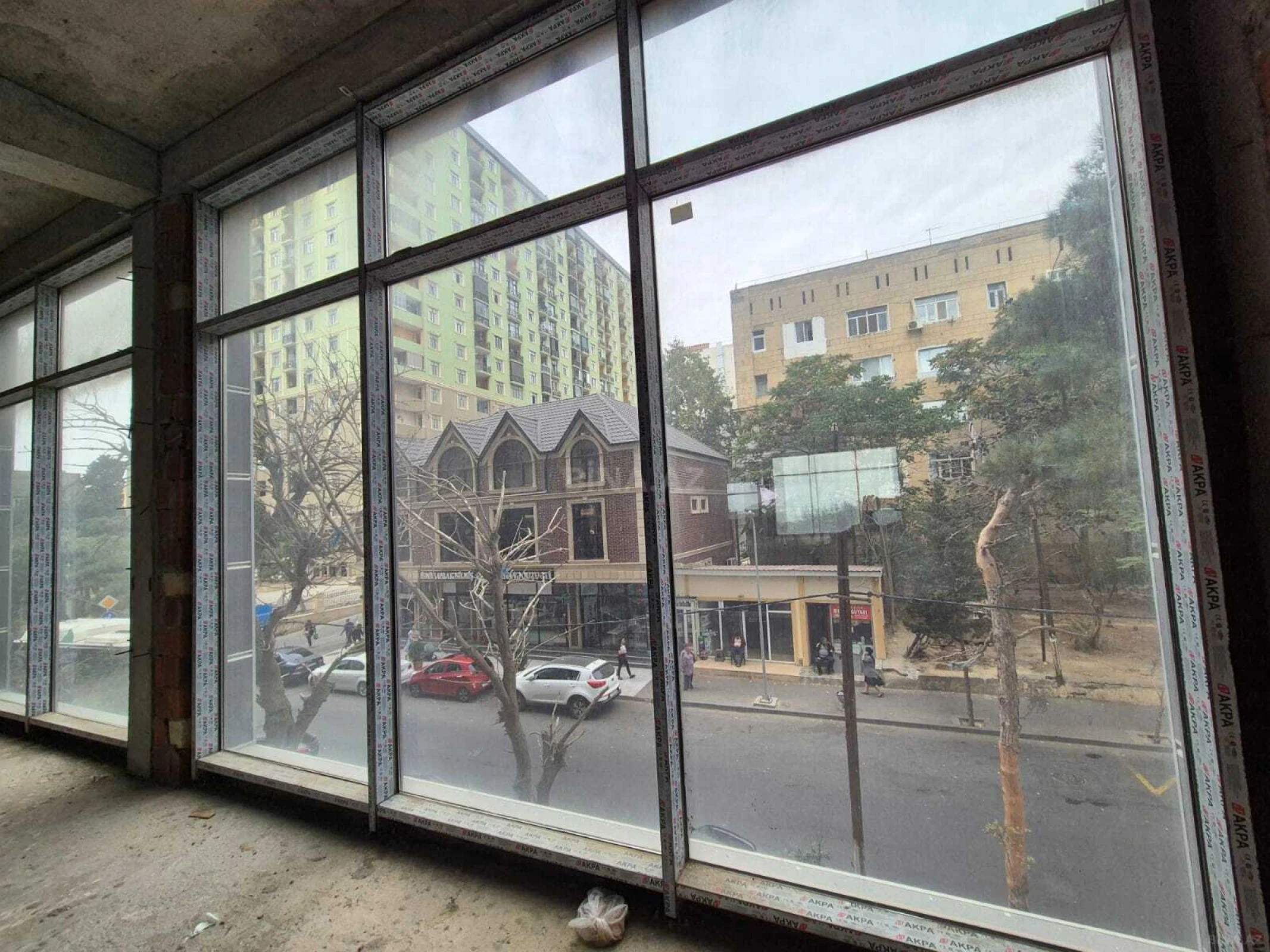 Kirayə verilir obyekt 361 m²