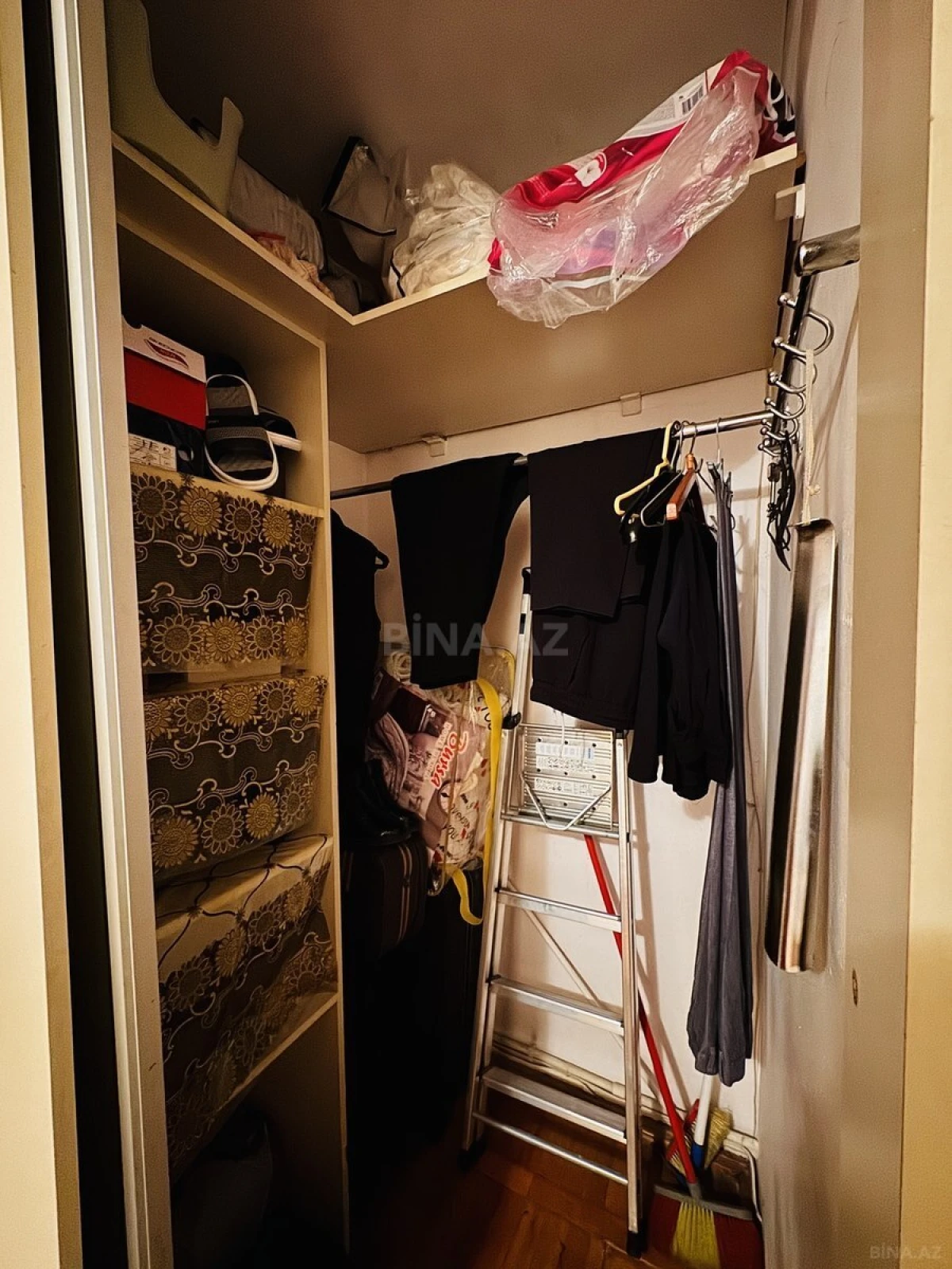 Satılır 2 otaqlı mənzil 56 m²