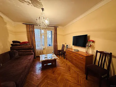 Satılır 2 otaqlı mənzil 56 m²