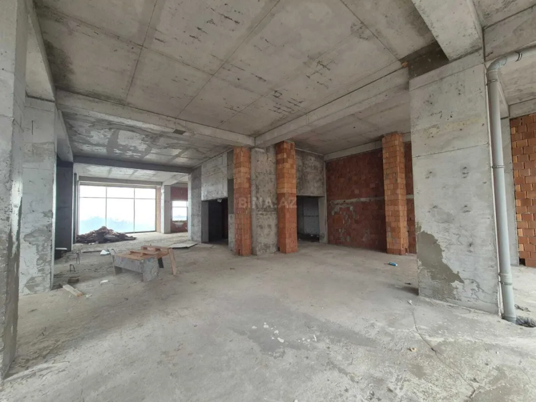 Satılır obyekt 361 m²