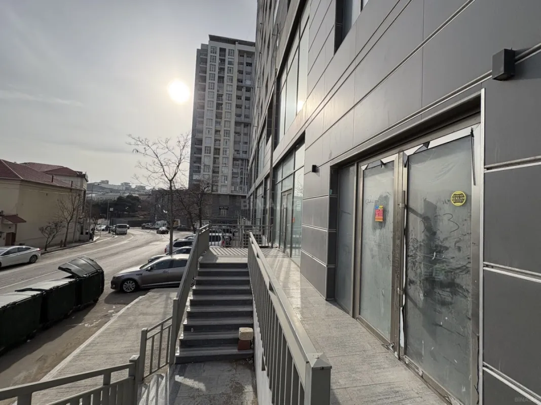 Kirayə verilir obyekt 361 m²