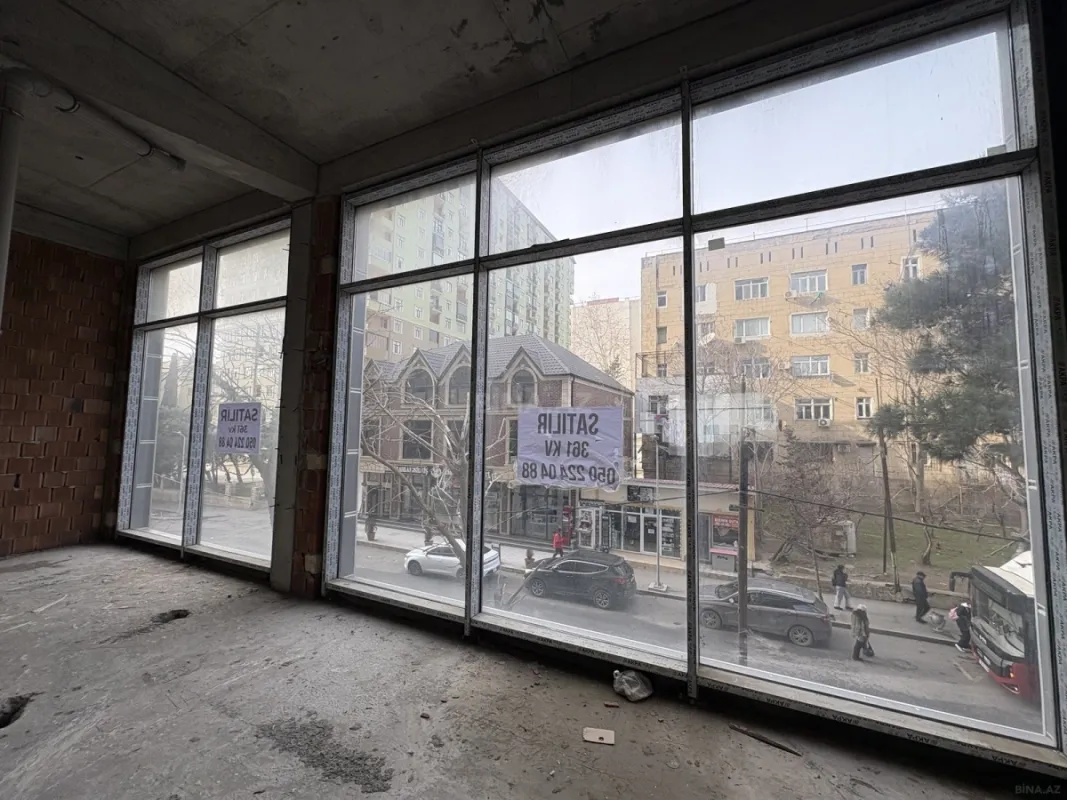 Kirayə verilir obyekt 361 m²