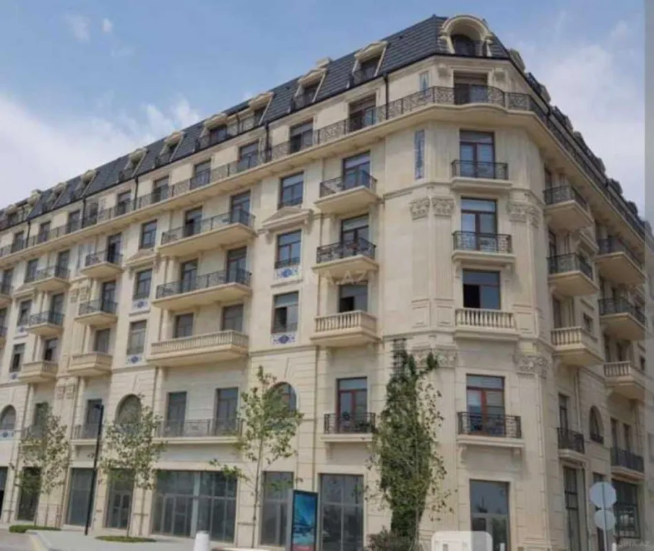 Satılır 3 otaqlı mənzil 128 m²