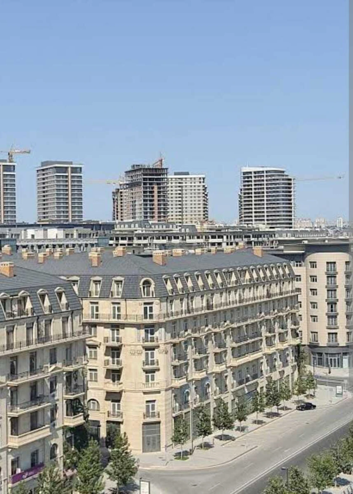 Satılır 3 otaqlı mənzil 128 m²