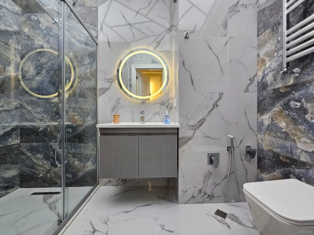 Satılır 2 otaqlı mənzil 67 m²