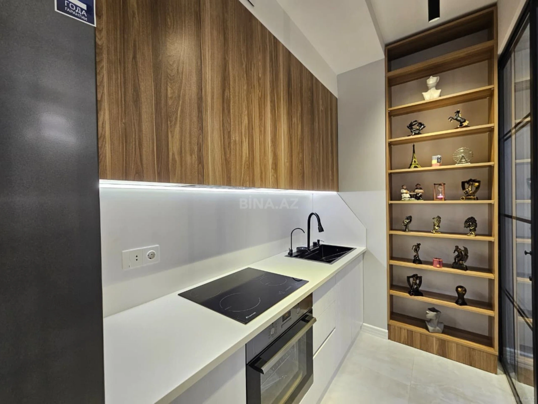 Satılır 2 otaqlı mənzil 67 m²