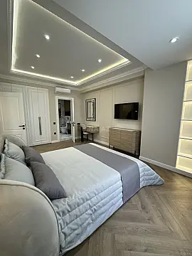 Satılır 4 otaqlı mənzil 170 m²