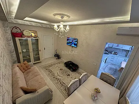 Satılır 2 otaqlı mənzil 60 m²