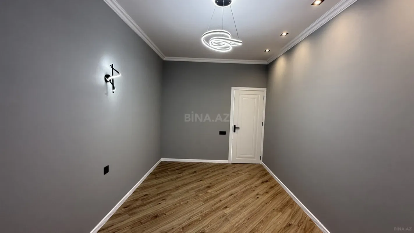 Satılır 3 otaqlı mənzil 84 m²
