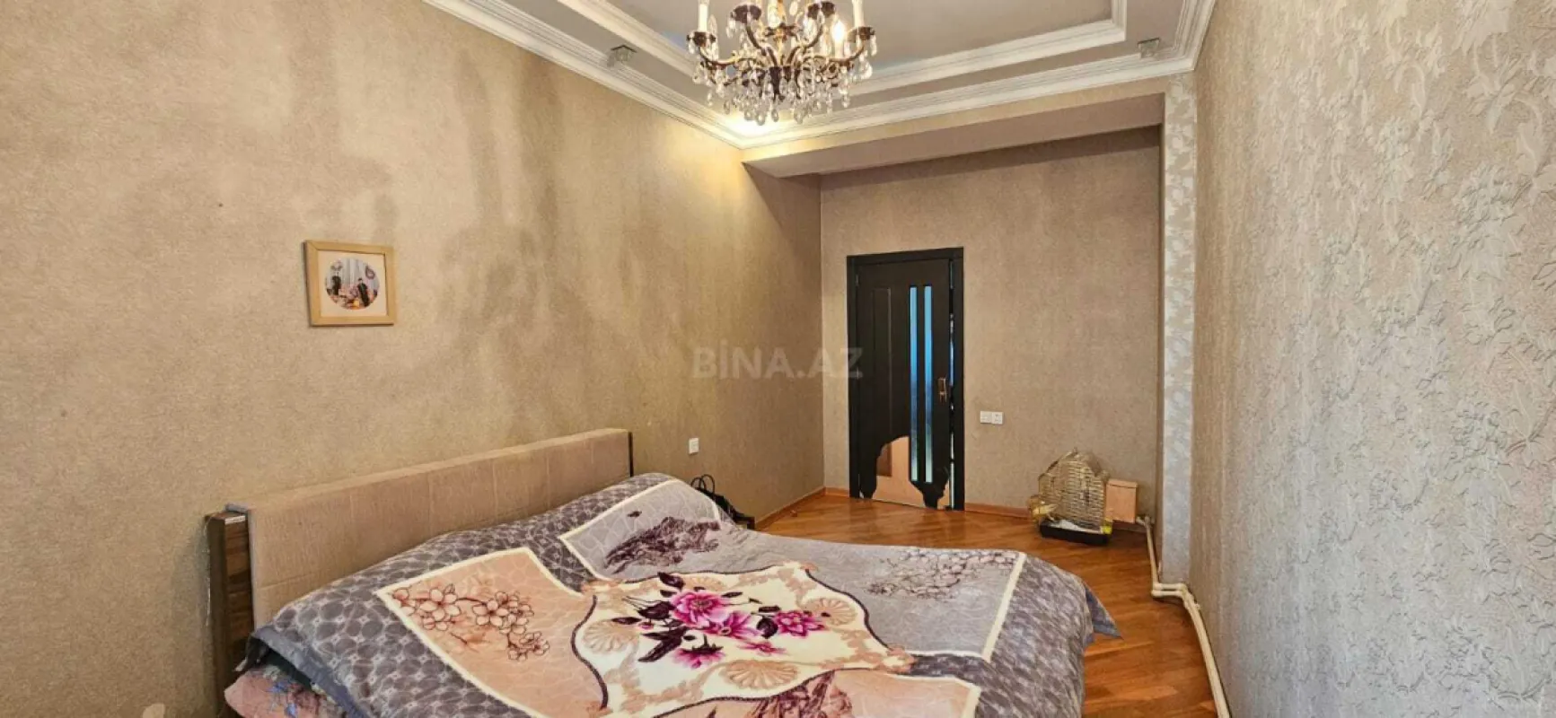 Satılır 3 otaqlı mənzil 125 m²
