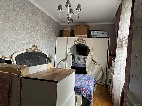 Satılır 3 otaqlı mənzil 110 m²